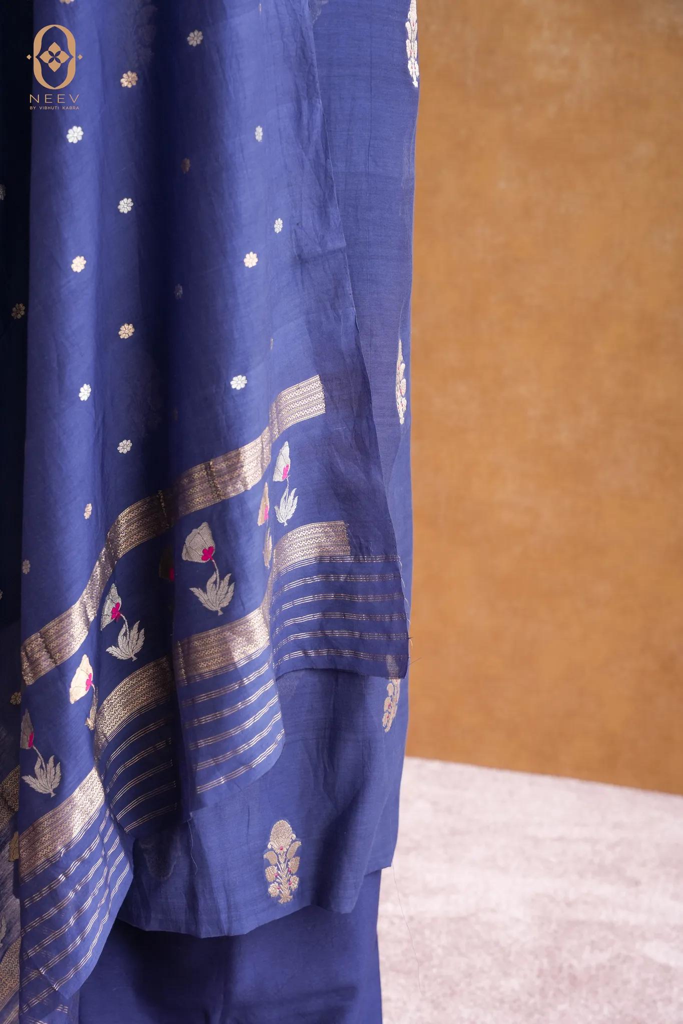 Mul Boota Meenakari Suit Set