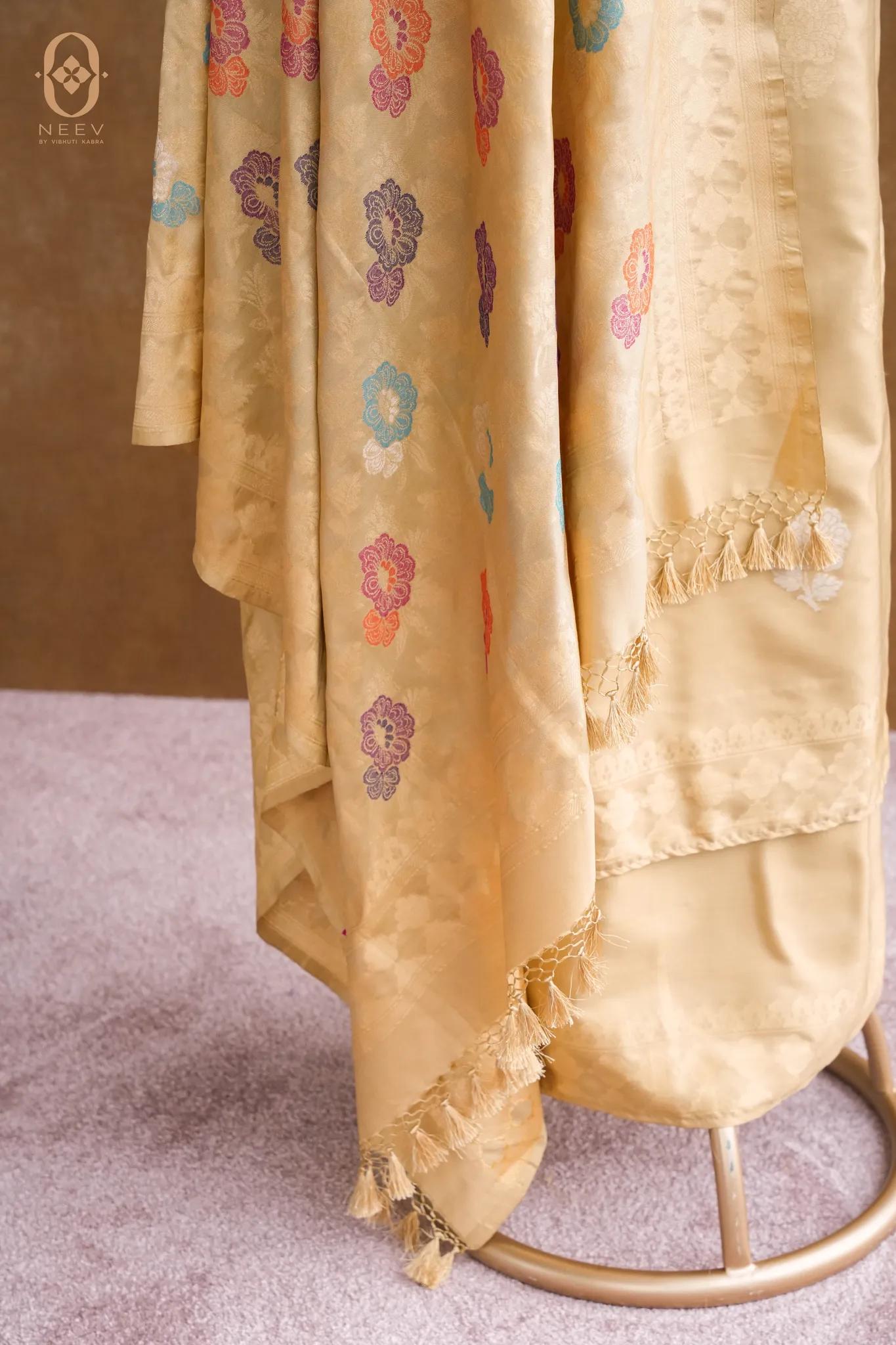 Ek Tara Katan Silk Multi Meena Suit Set