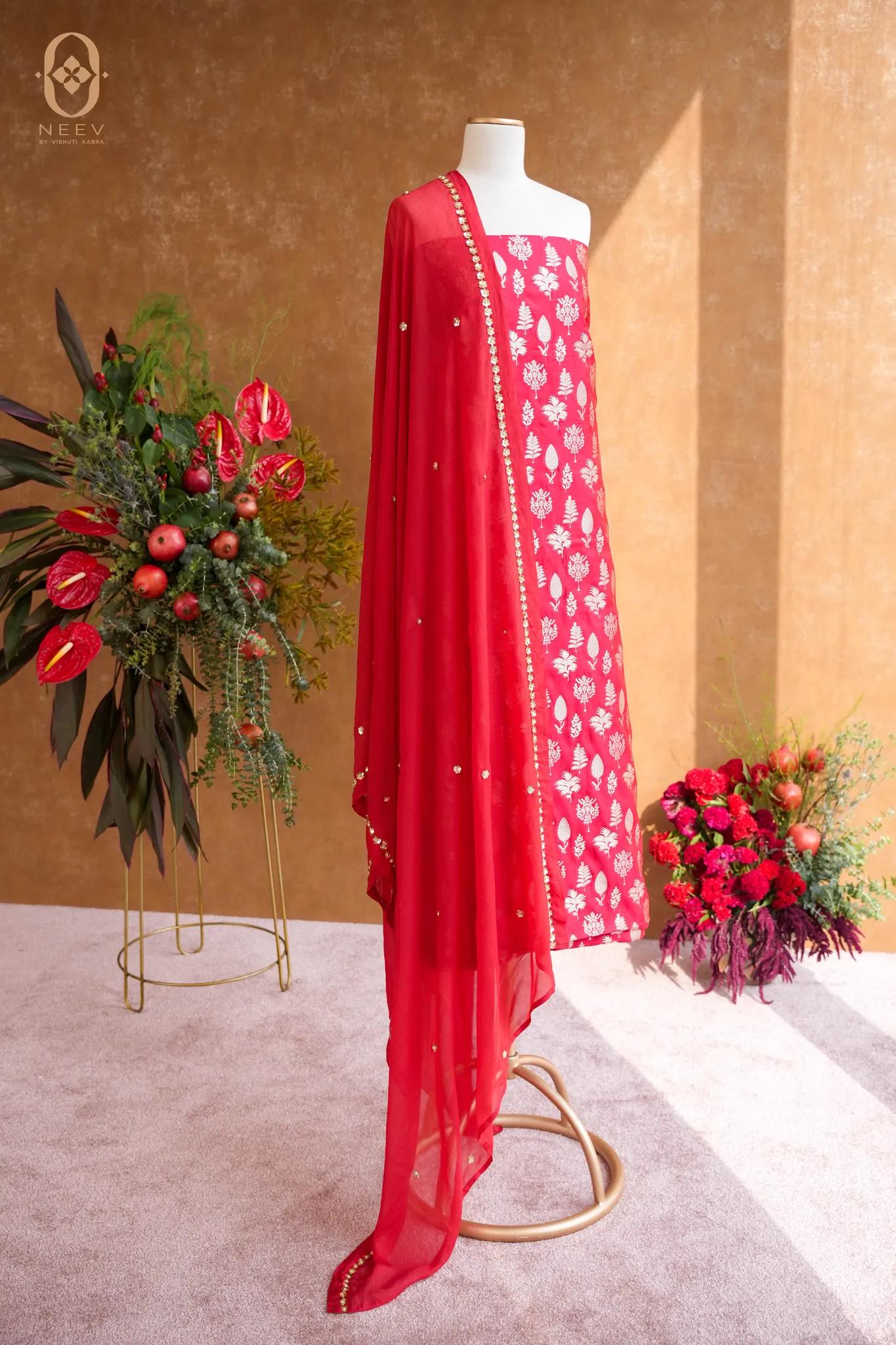 Chinia Silk Boota Suit Set