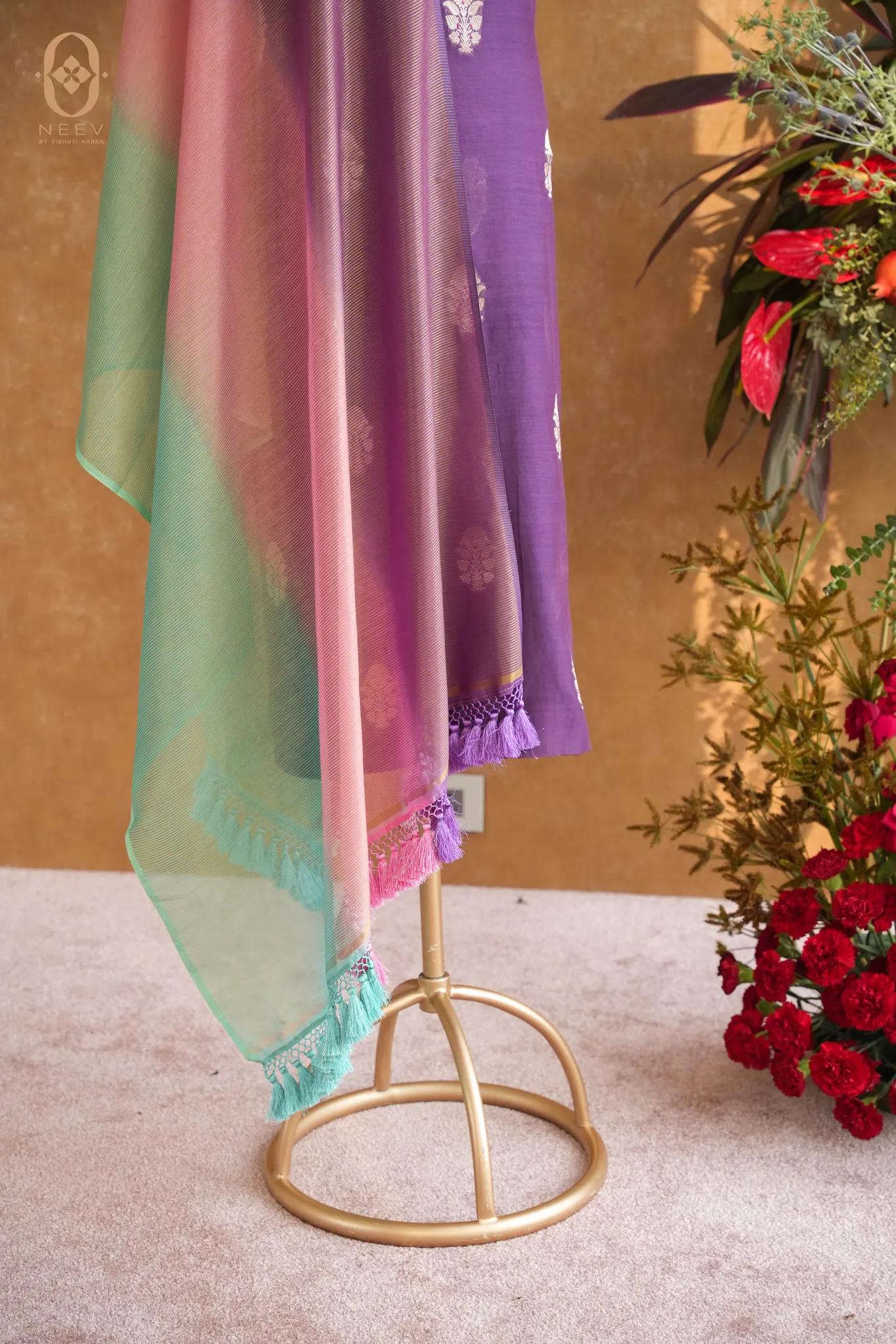 Mul Chanderi Boota Suit Set