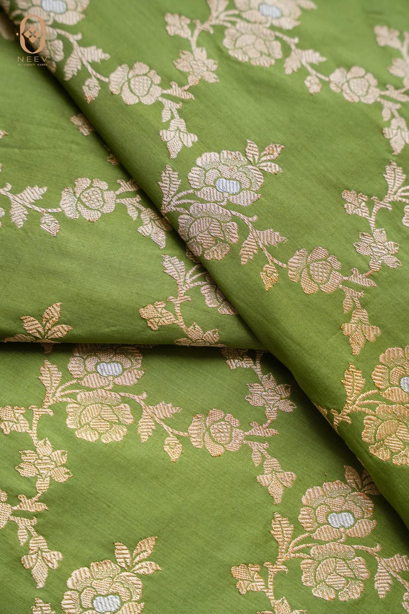 Sachi Zari Sona Rupa Jaal Intricate Fabric