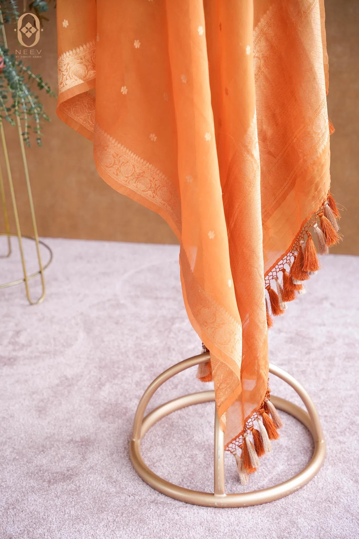 Kora Silk Boota Dupatta