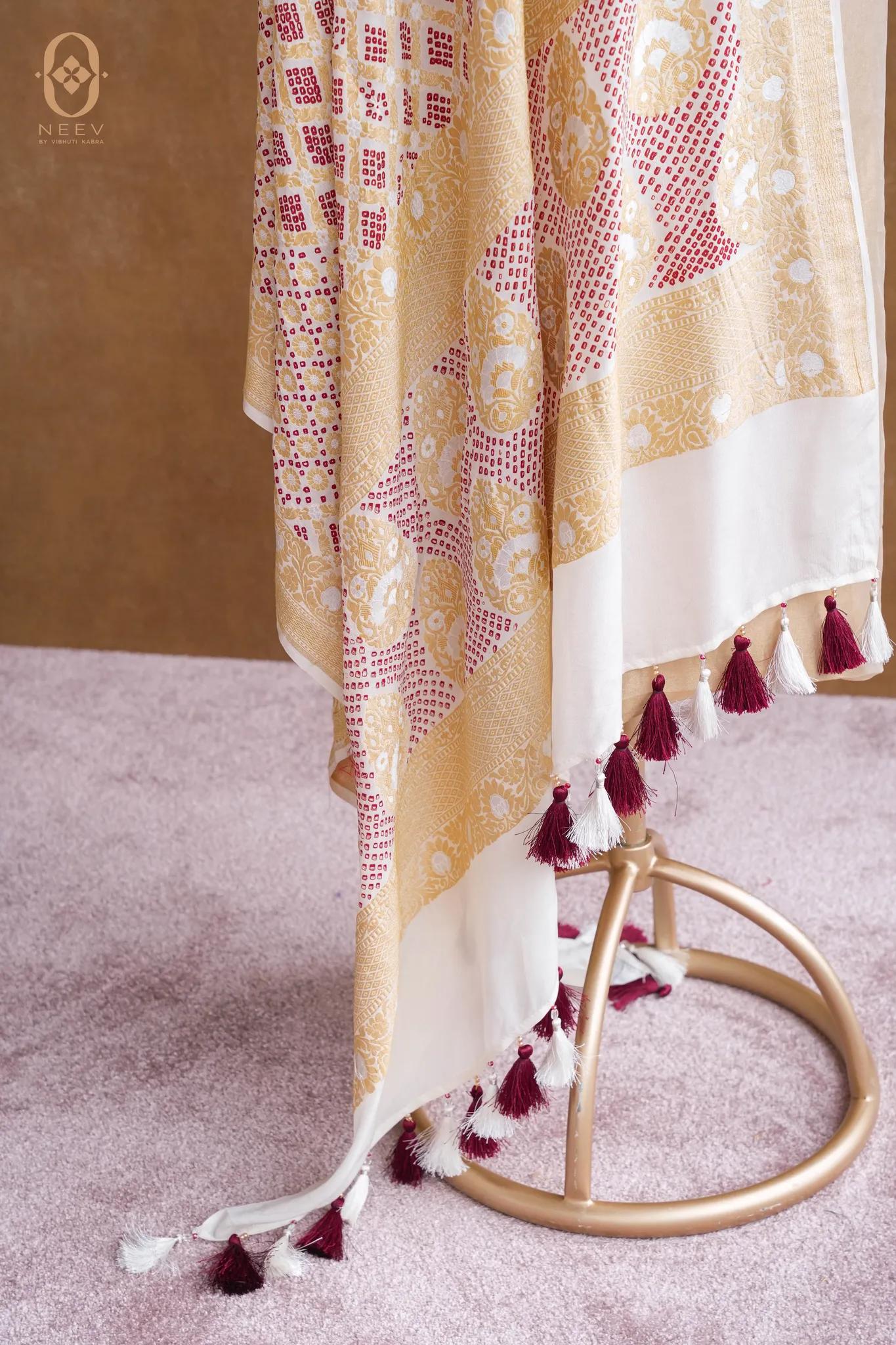 Kora Tissue Suit With Bandhani Dupatta