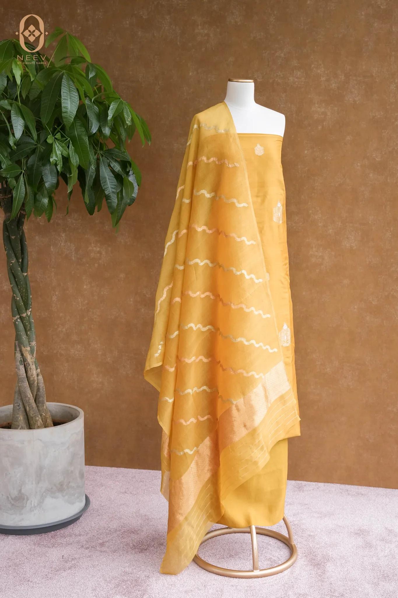 Katan Silk Boota Suit Set