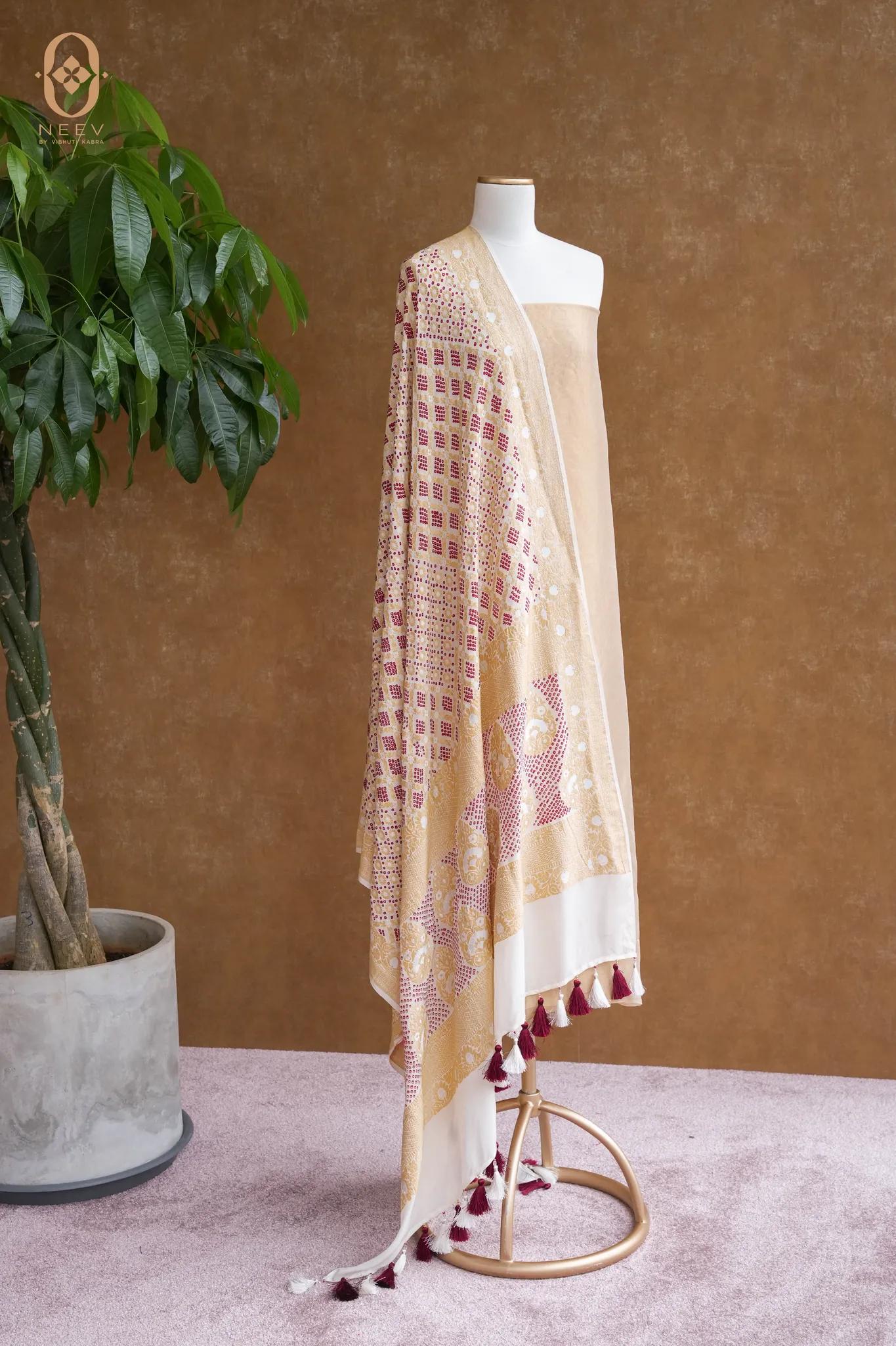 Kora Tissue Suit With Bandhani Dupatta