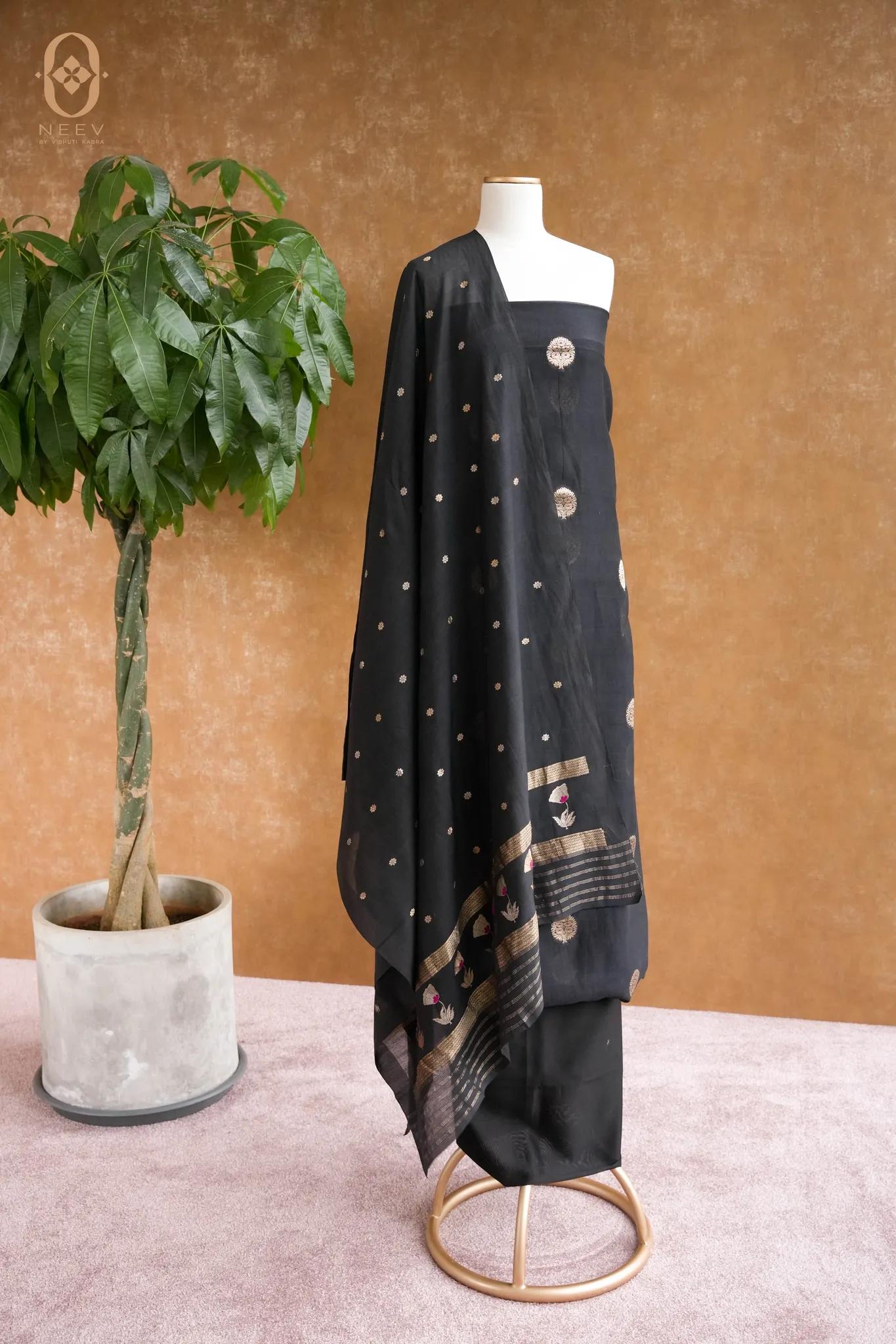 Mul Boota Meenakari Suit Set