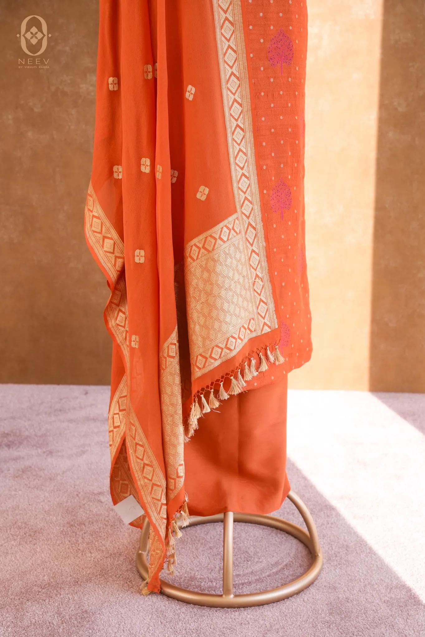 Munga Tassar Meenakari Suit Set