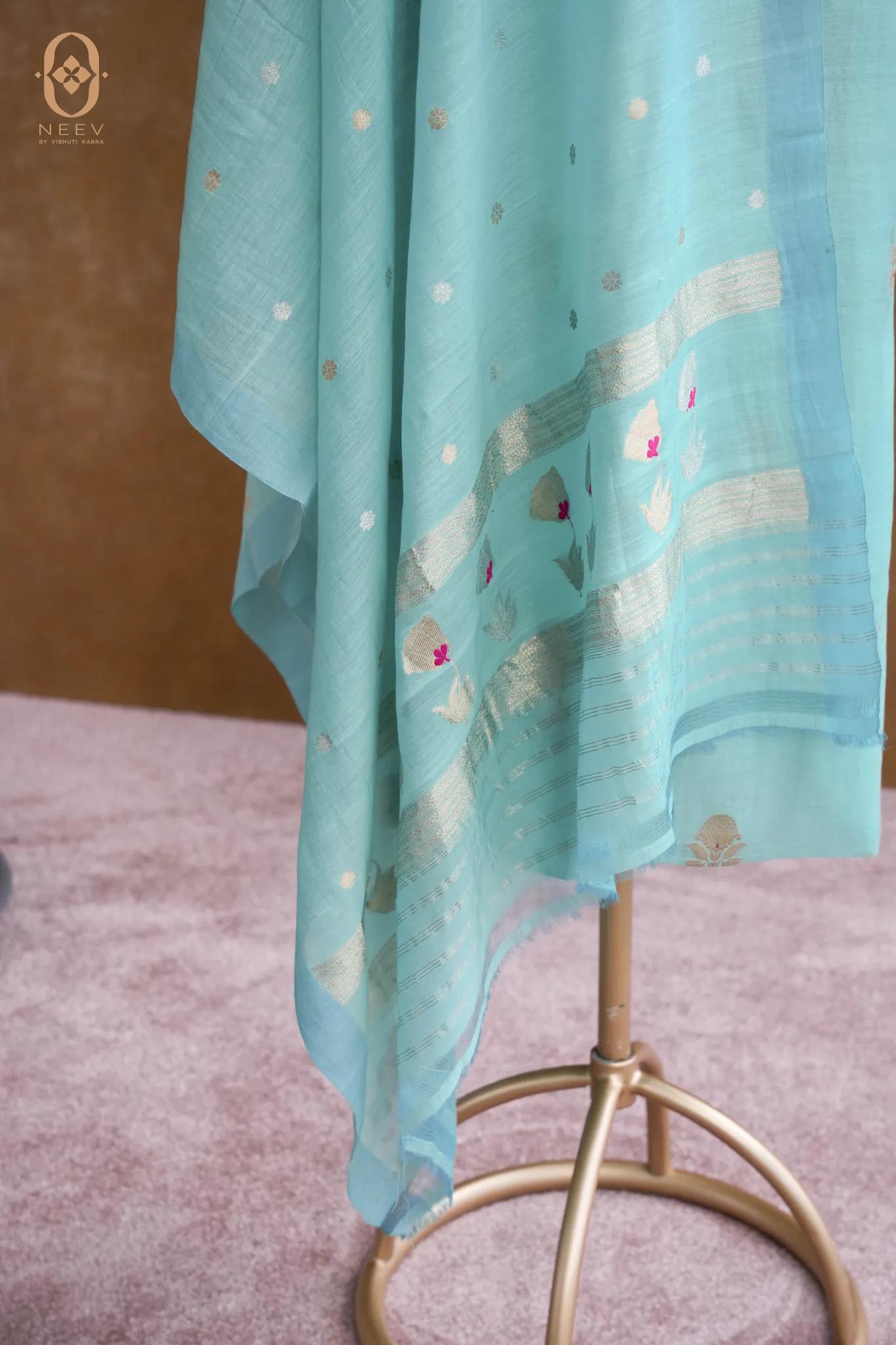 Mul Boota Meenakari Suit Set