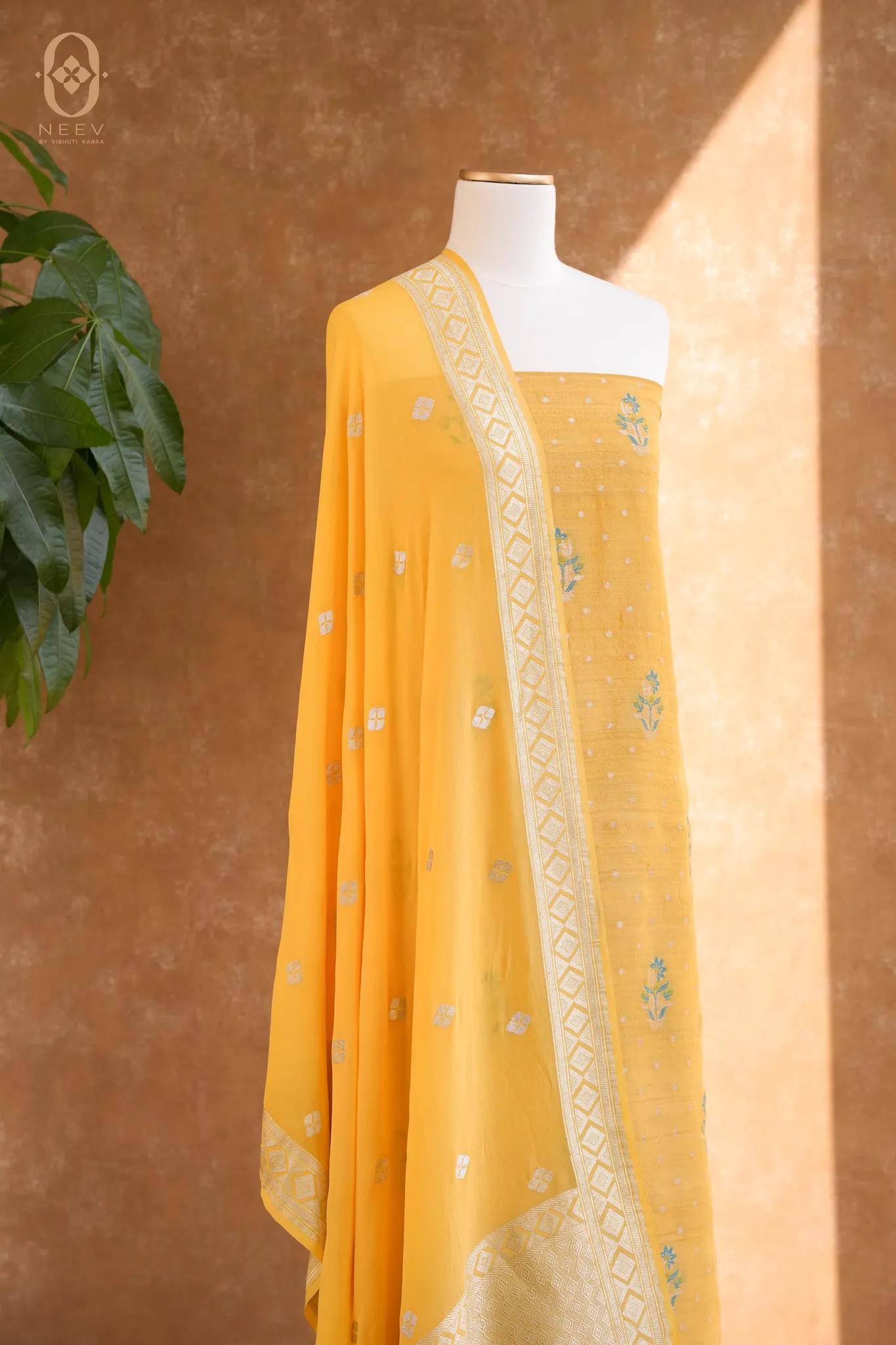 Munga Tassar Meenakari Suit Set