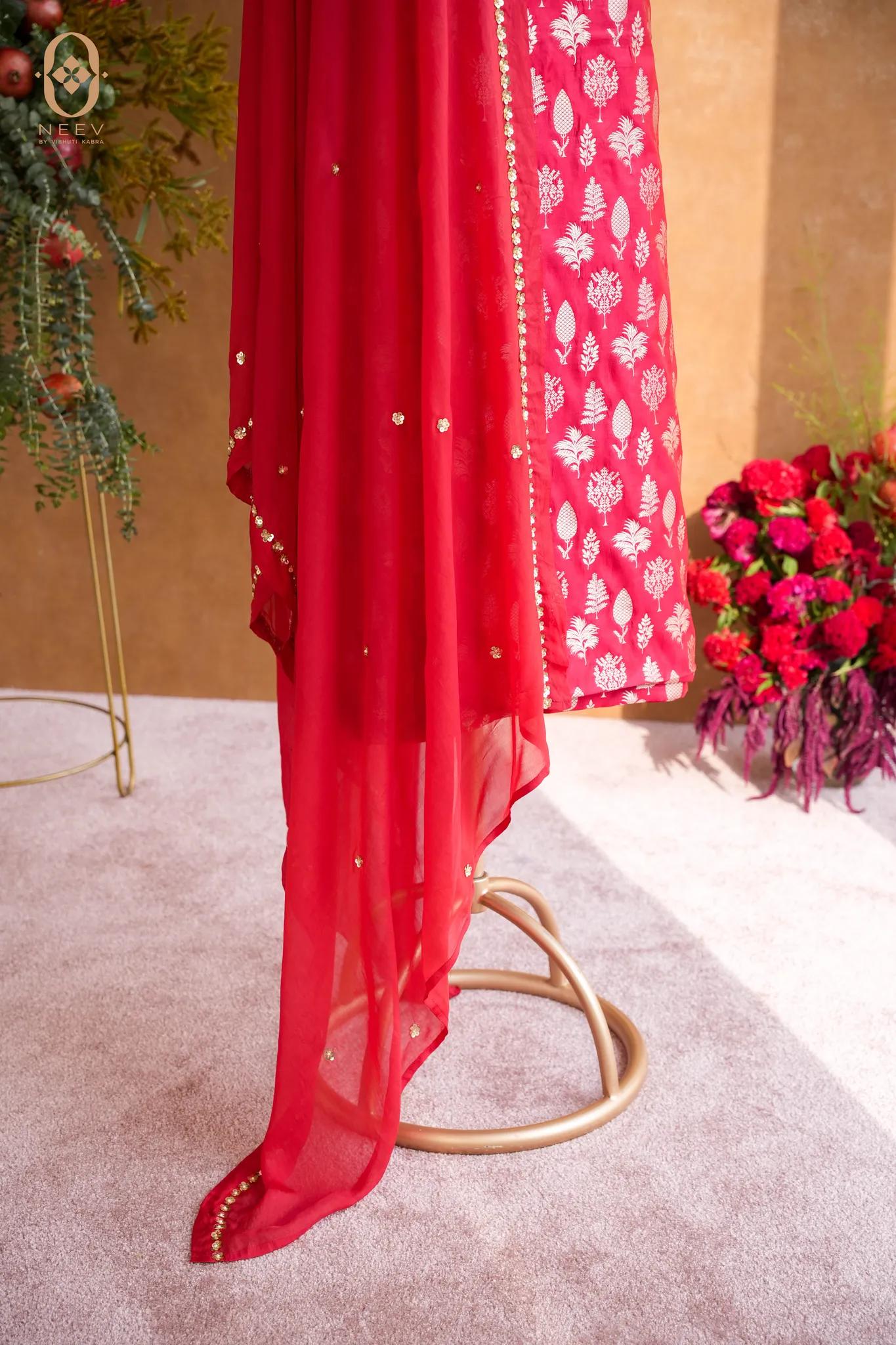 Chinia Silk Boota Suit Set