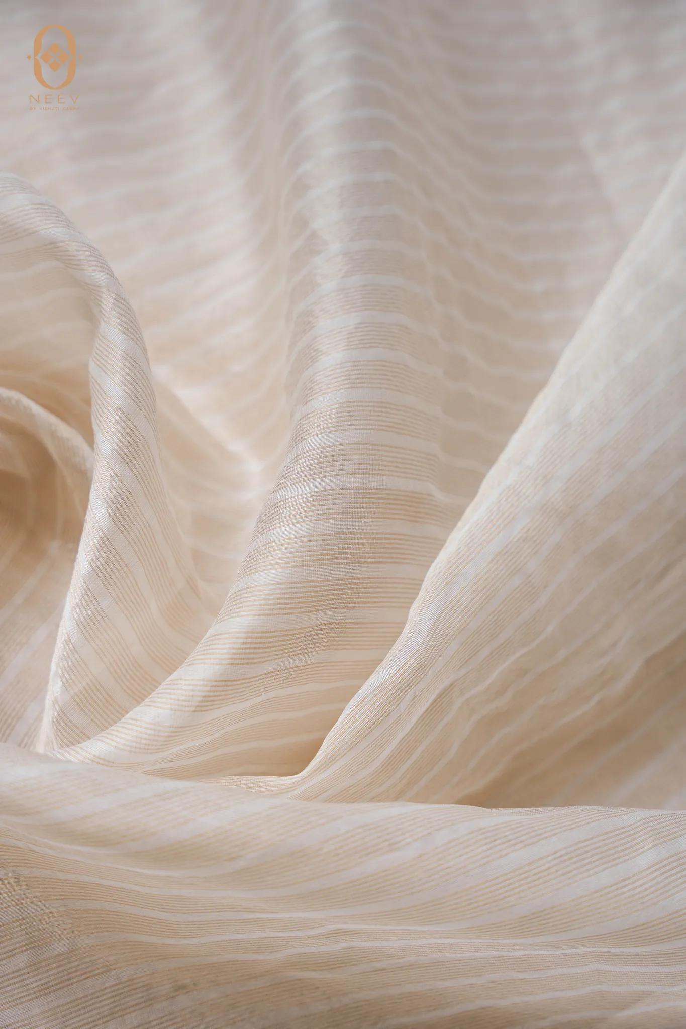 Kora Tissue Stirpe Fabric