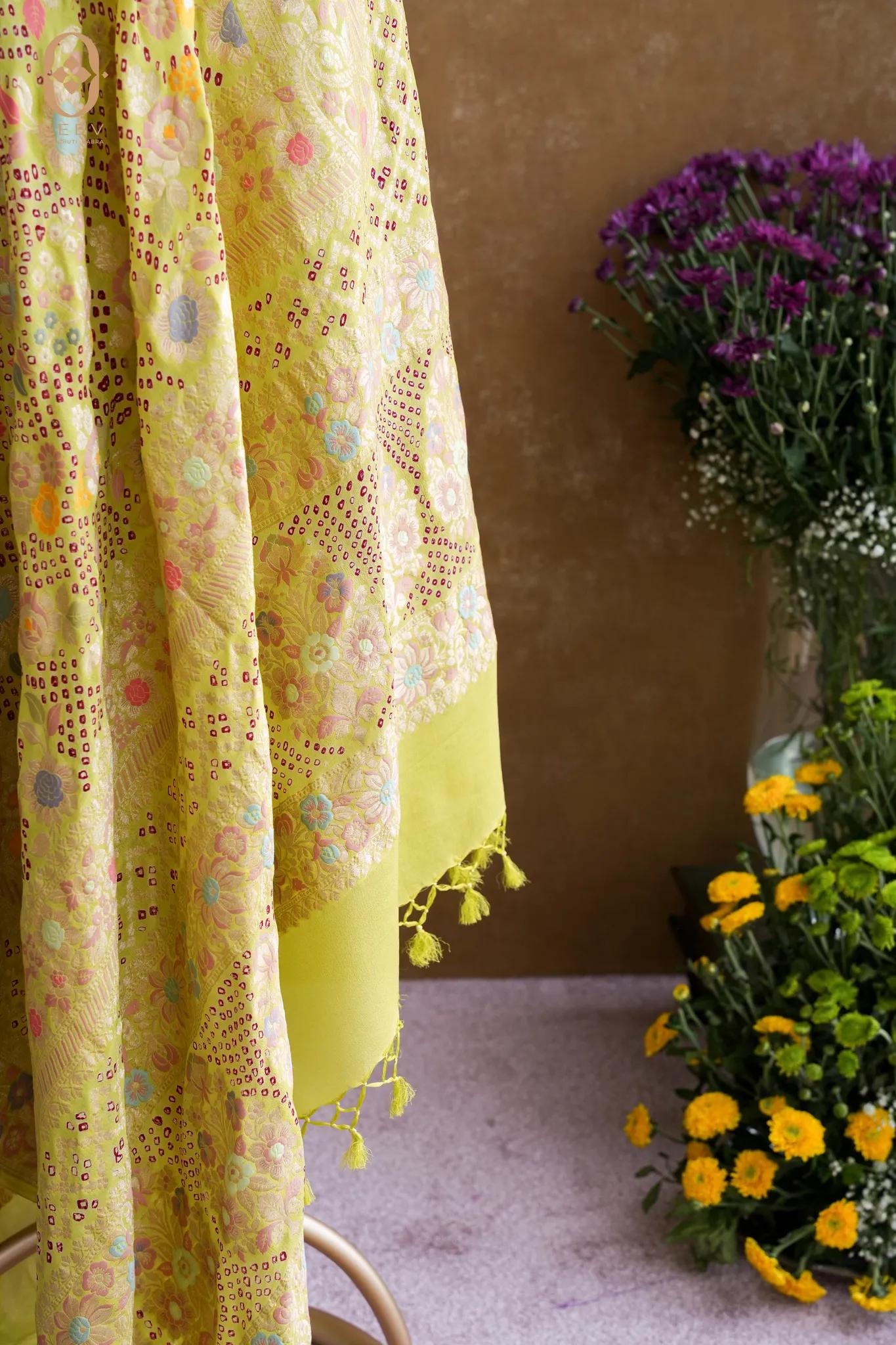 Georgette Meenakari Bandhani Dupatta