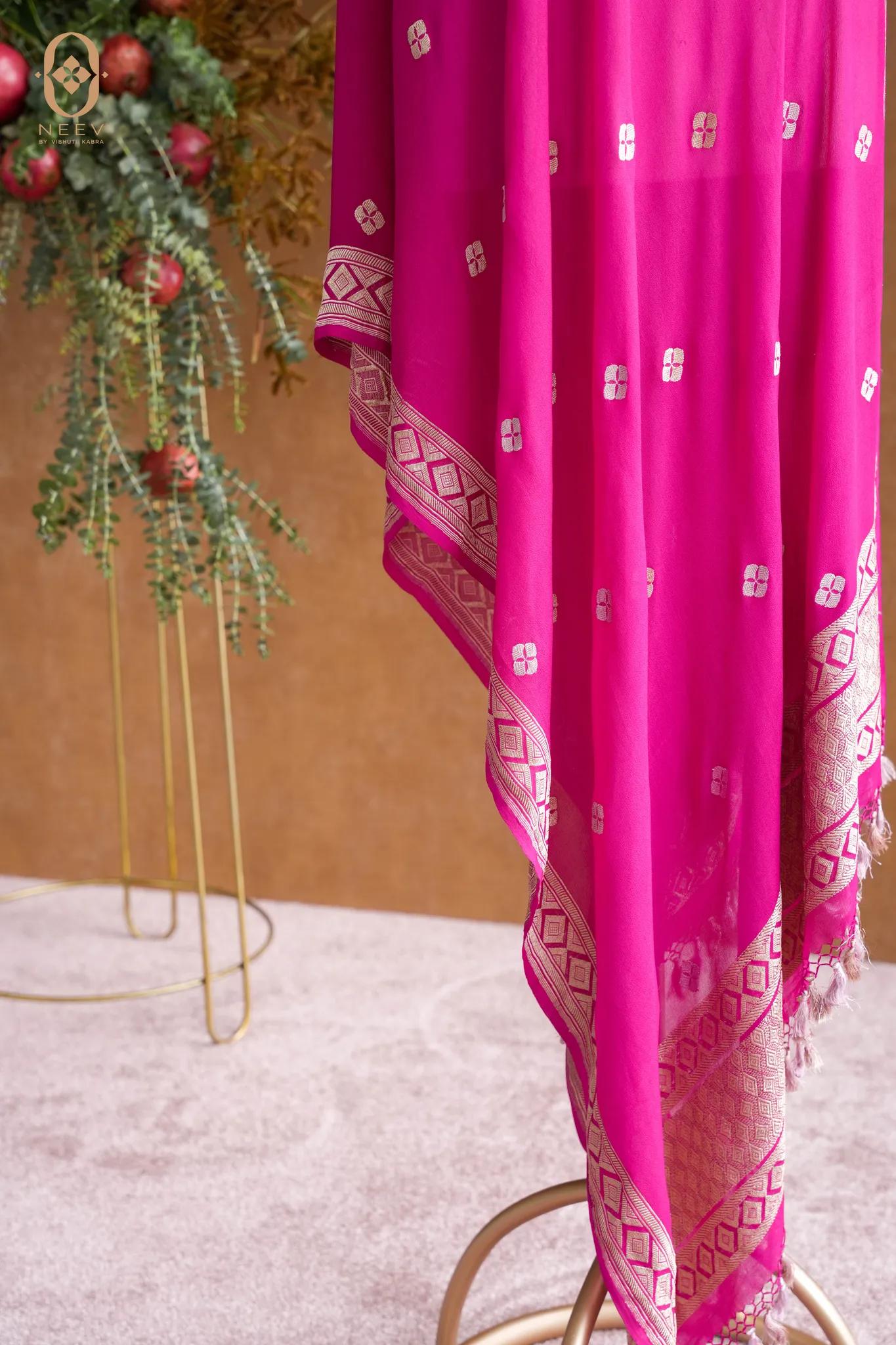 Georgette Neev Boota Dupatta
