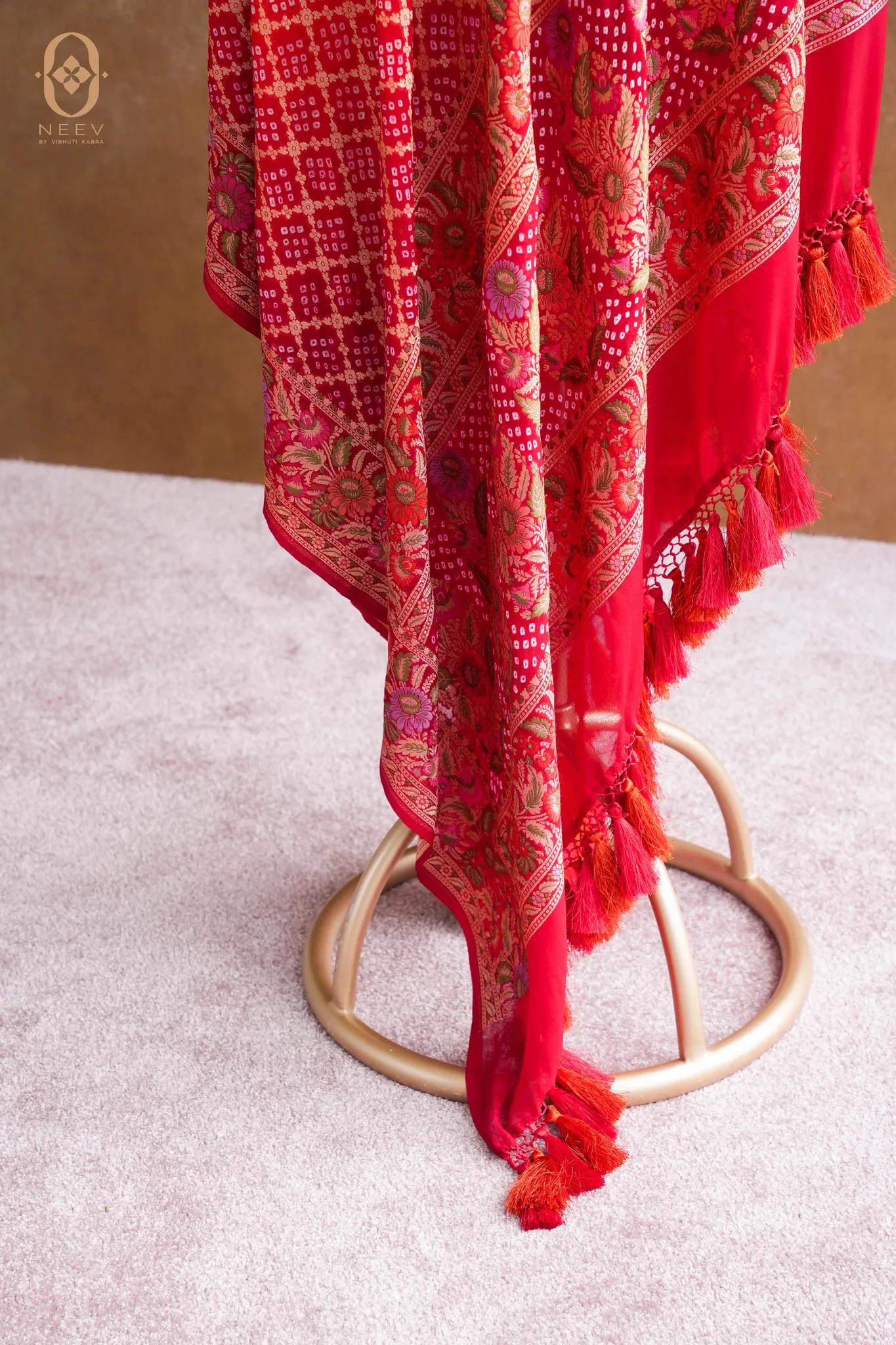 Georgette Bandhani Dupatta With Meenakari
