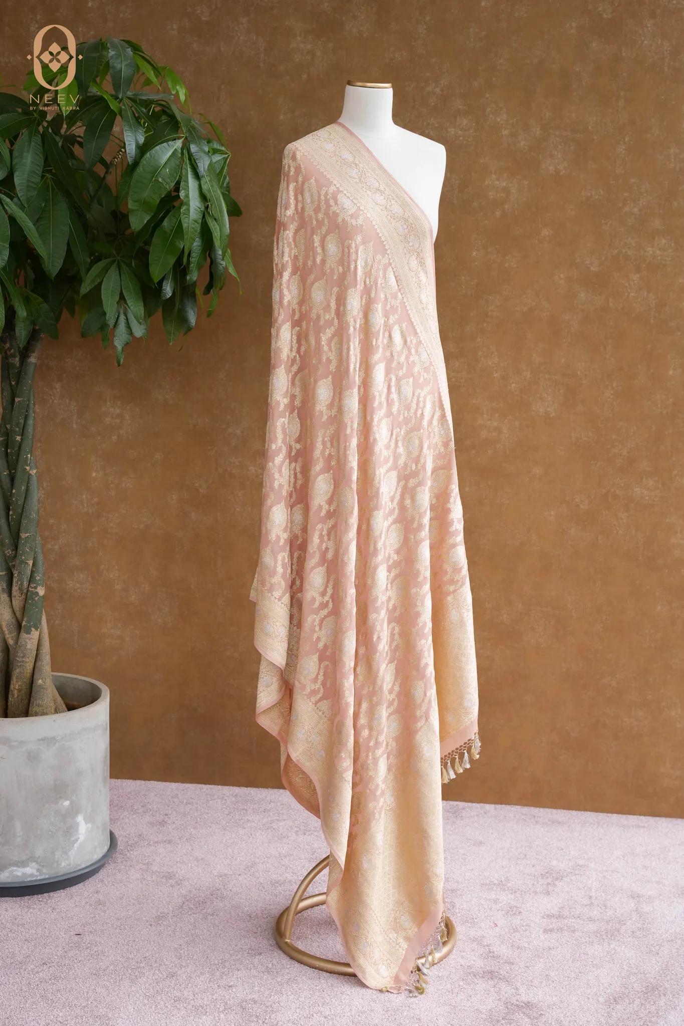 Georgette Khadwa Jaal Dupatta