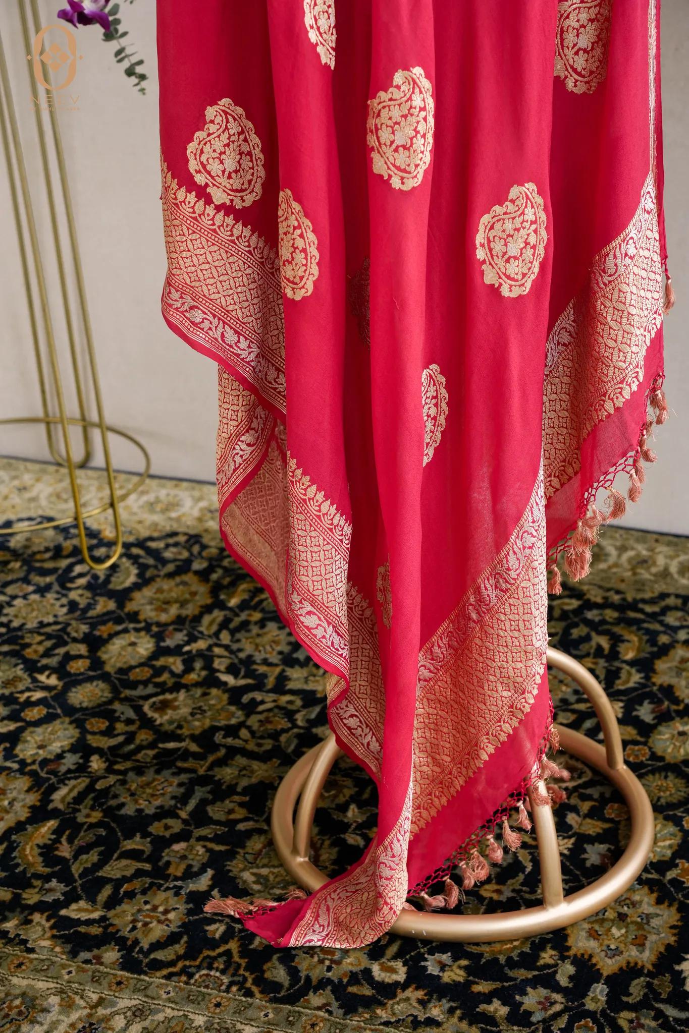 Neev Bestseller- Georgette Boota Dupatta