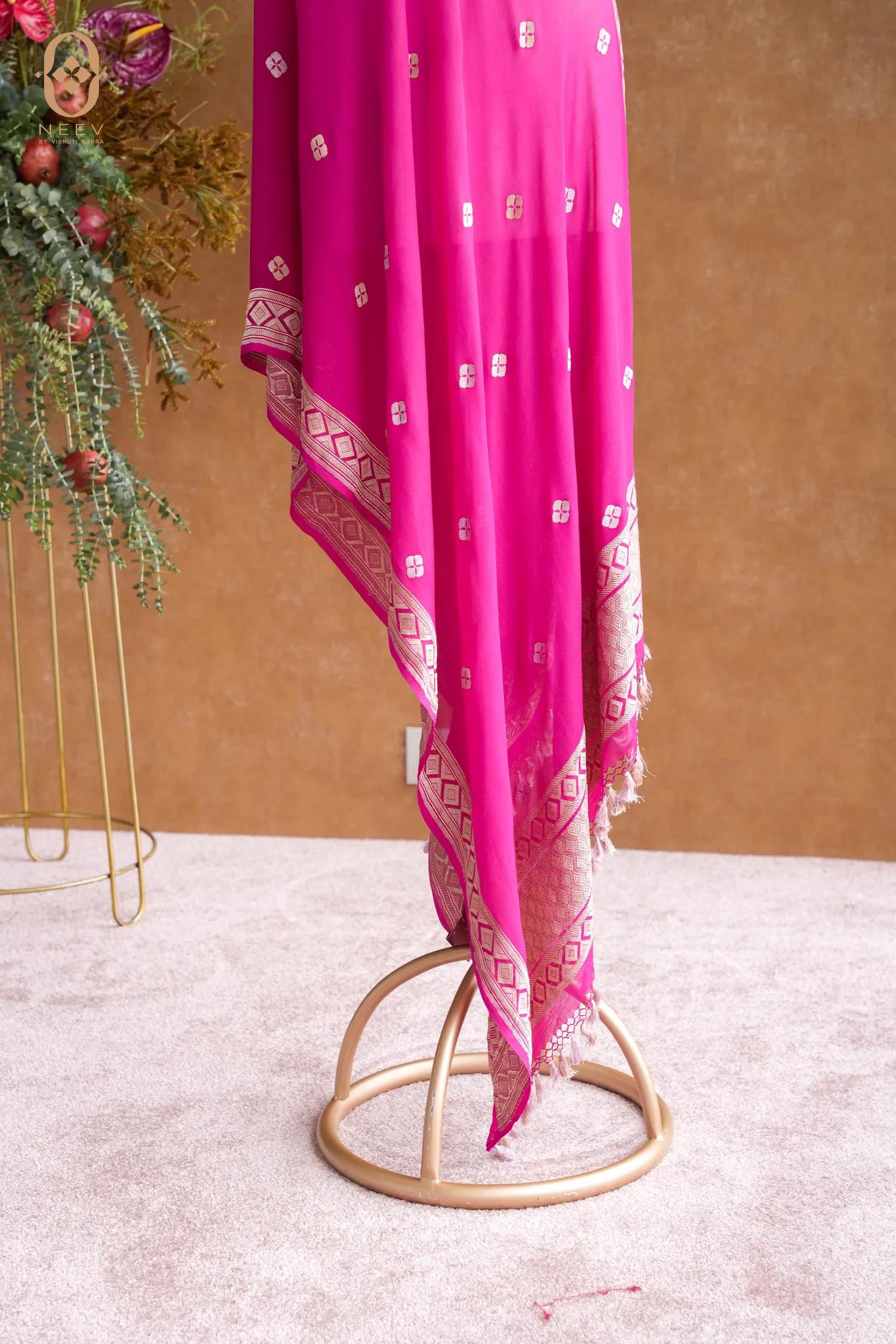 Georgette Neev Boota Dupatta