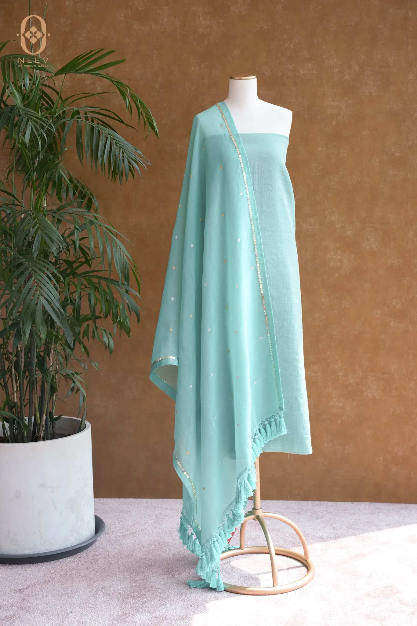 Mul Tissue Suit Set