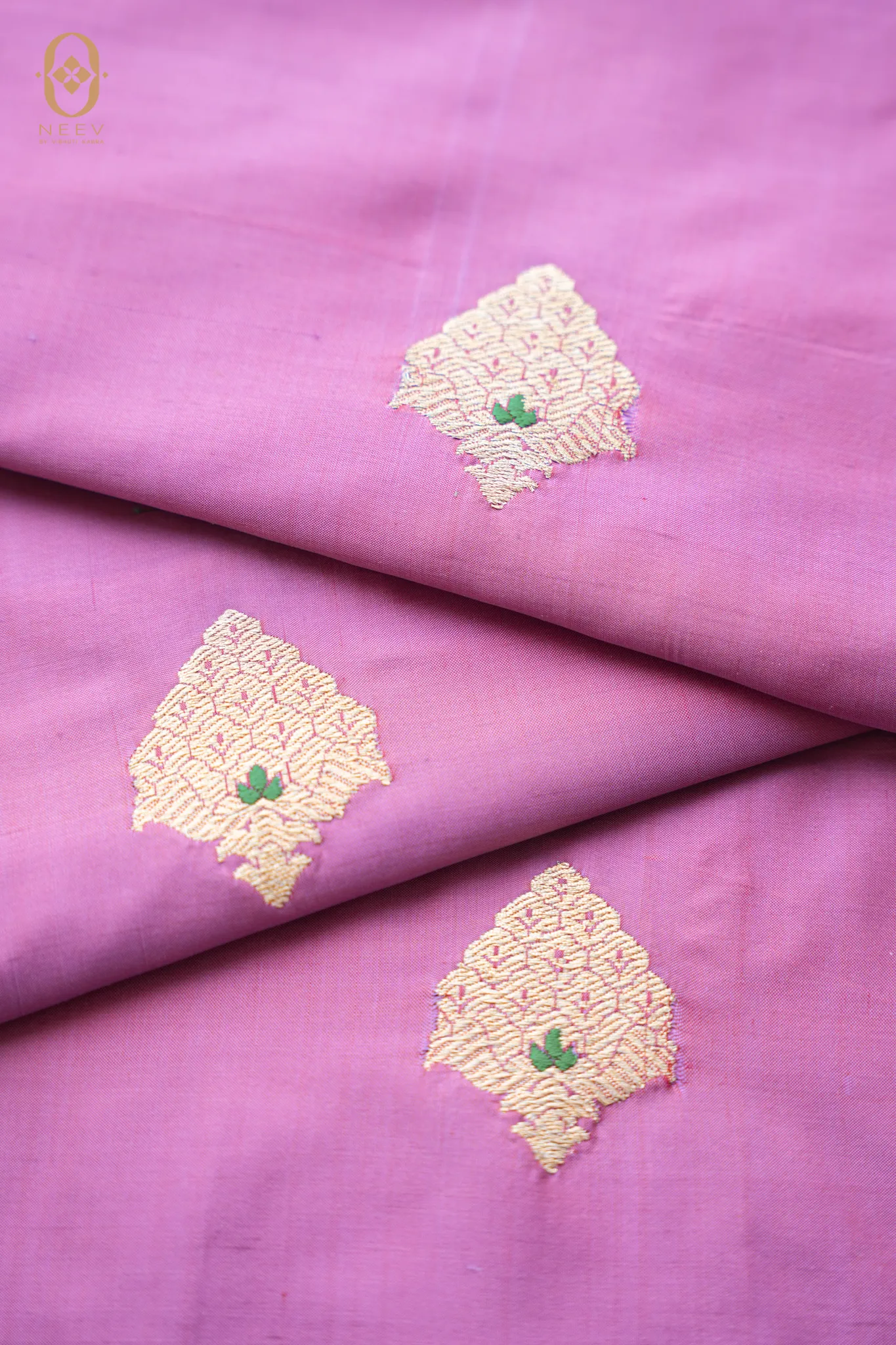 Katan Silk Khadwa Fabric