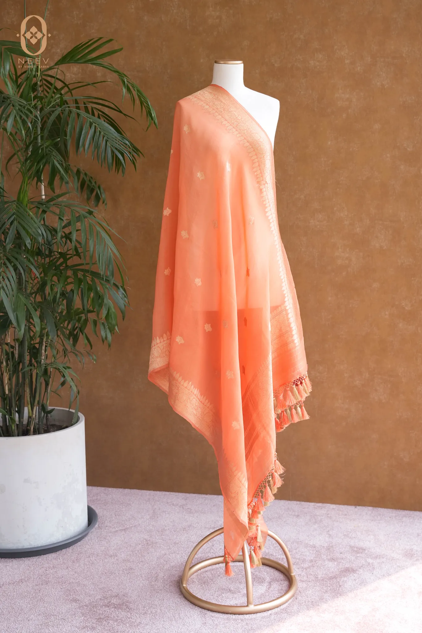 Kora Silk Boota Dupatta