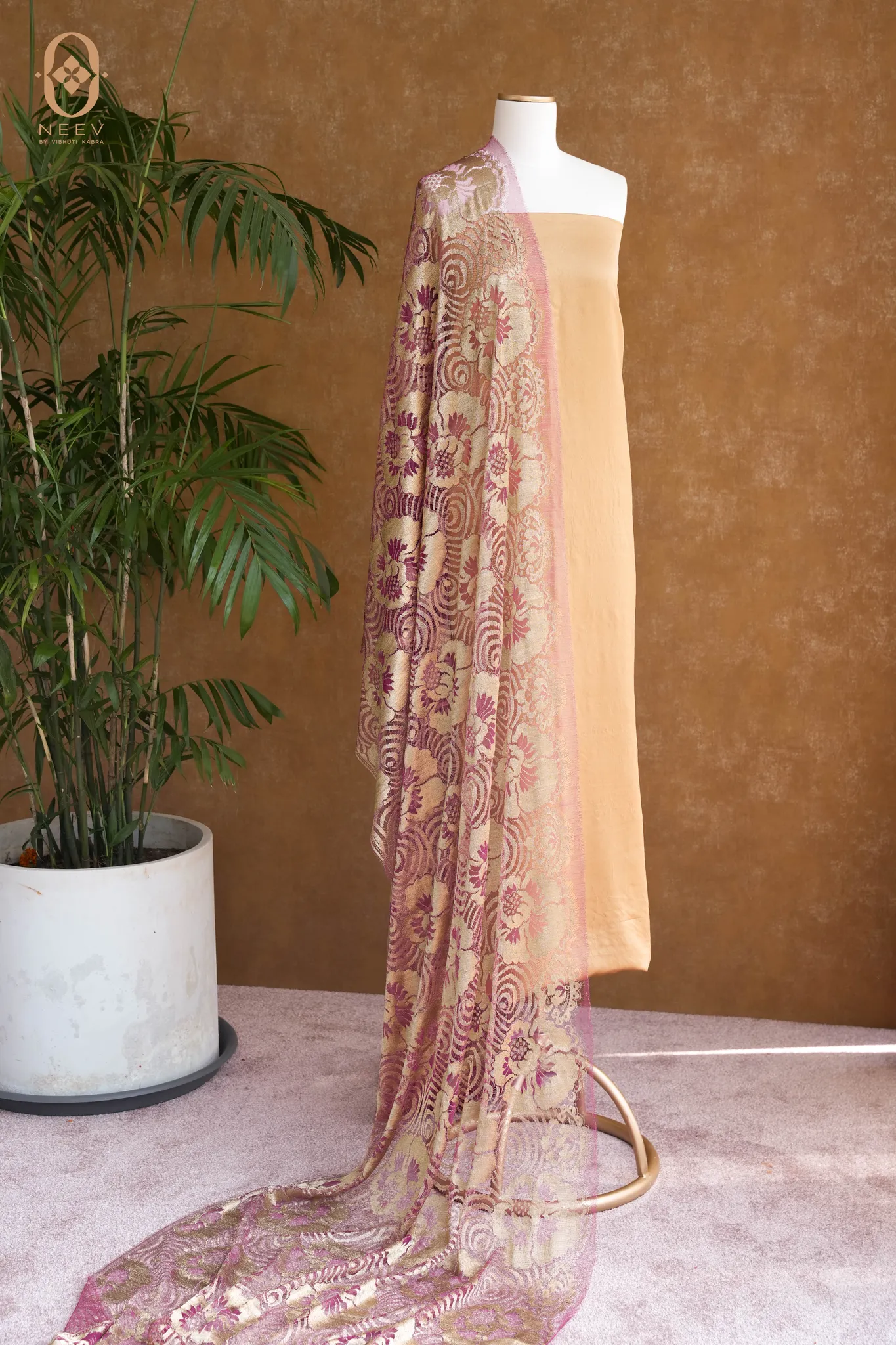 French Chantilly Lace