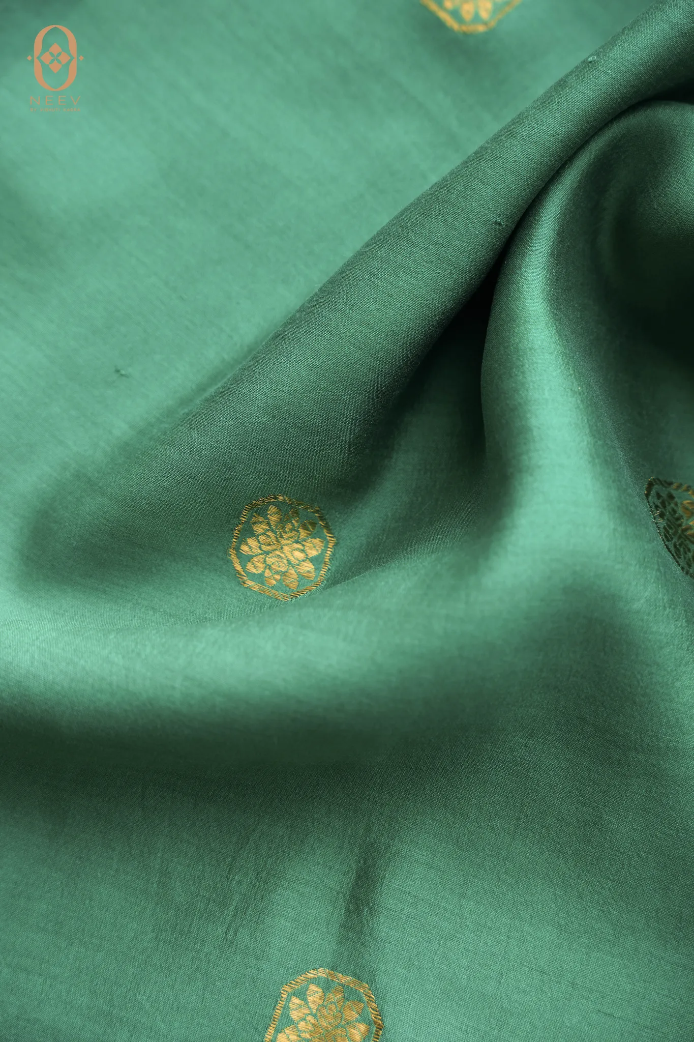 Neev Bestseller- Chinia Silk Boota Fabric