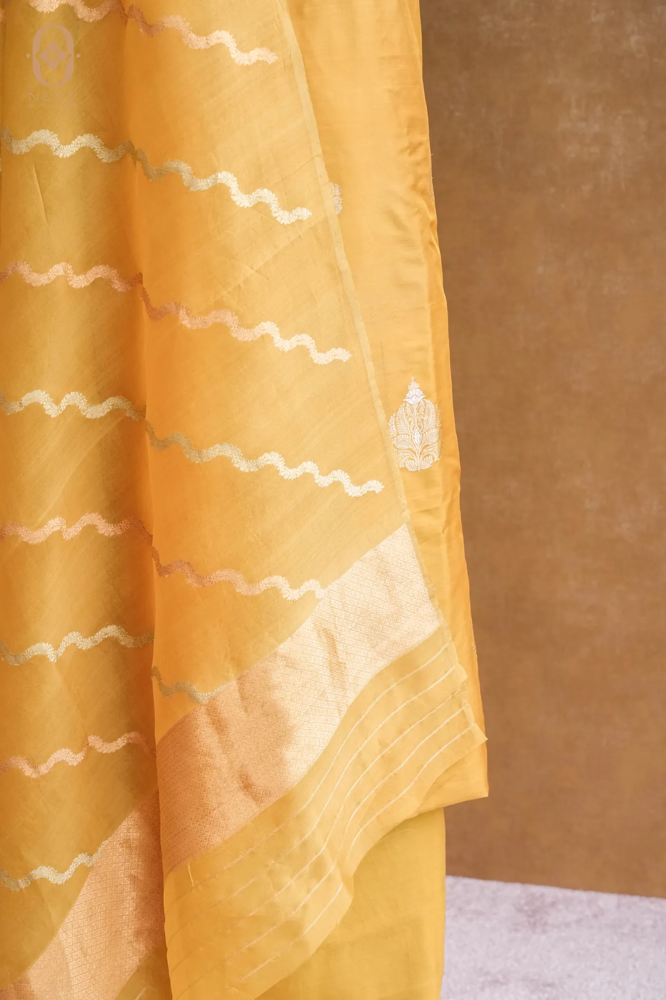 Katan Silk Boota Suit Set