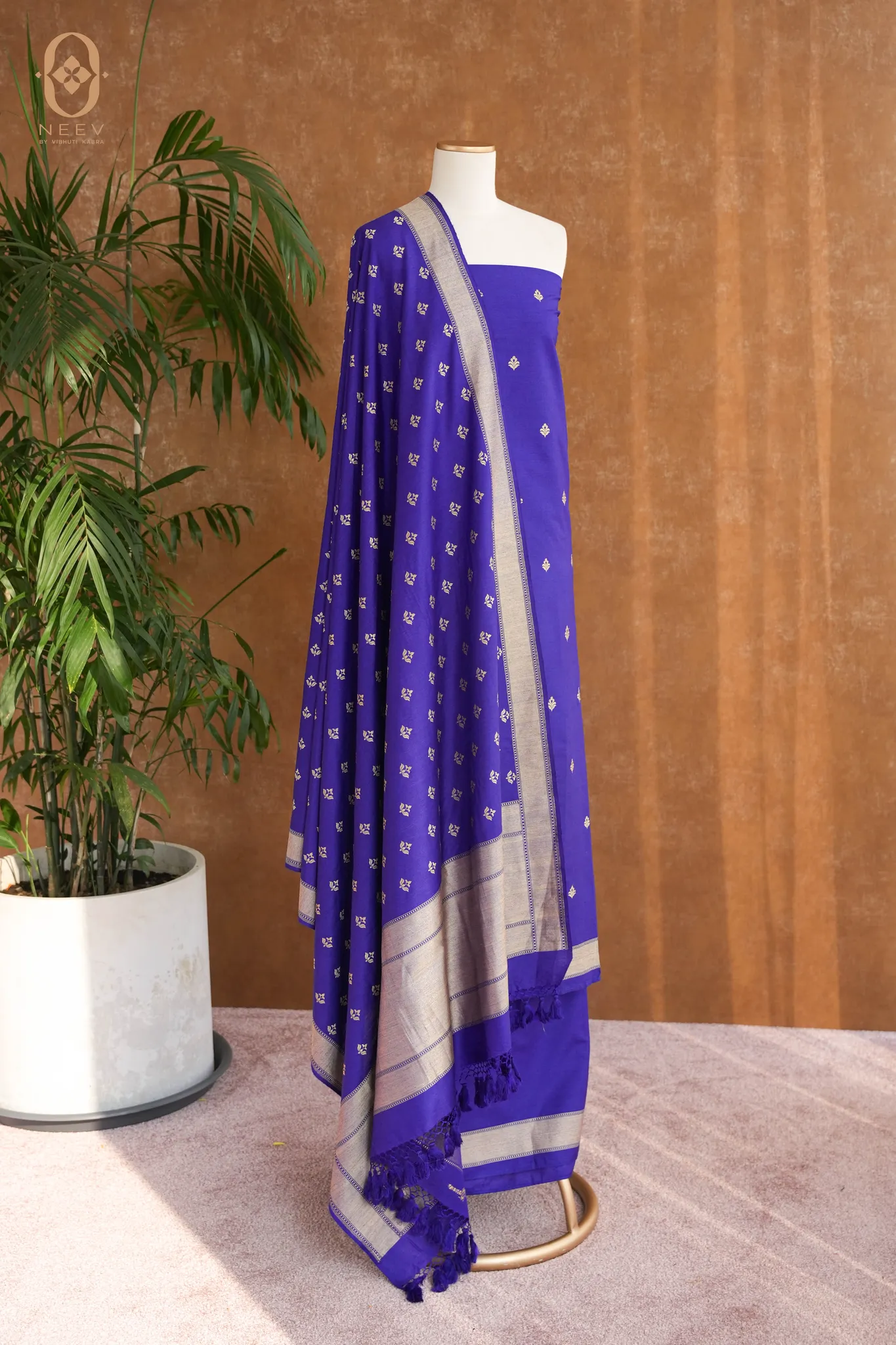 Sachi Zari Munga Silk Suit Set