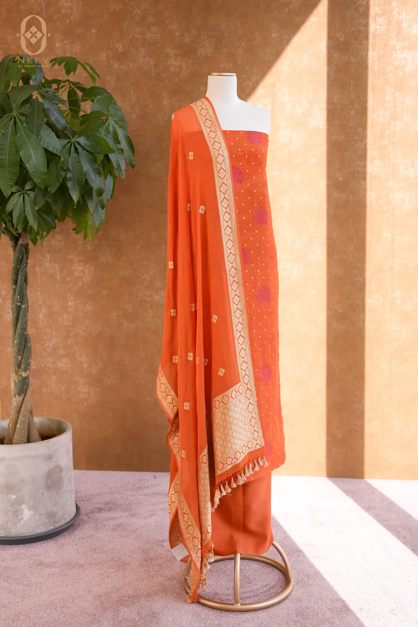 Munga Tassar Meenakari Suit Set