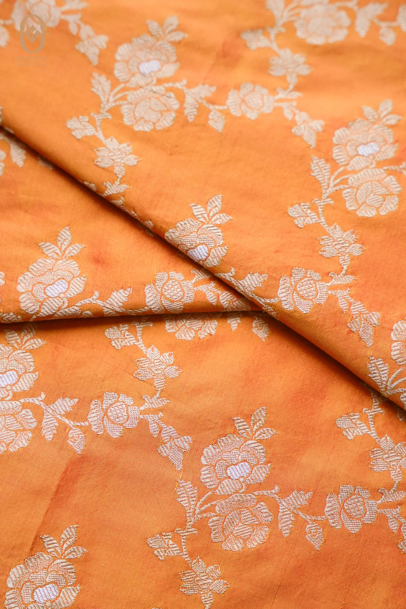Sachi Zari Sona Rupa Jaal Intricate Fabric