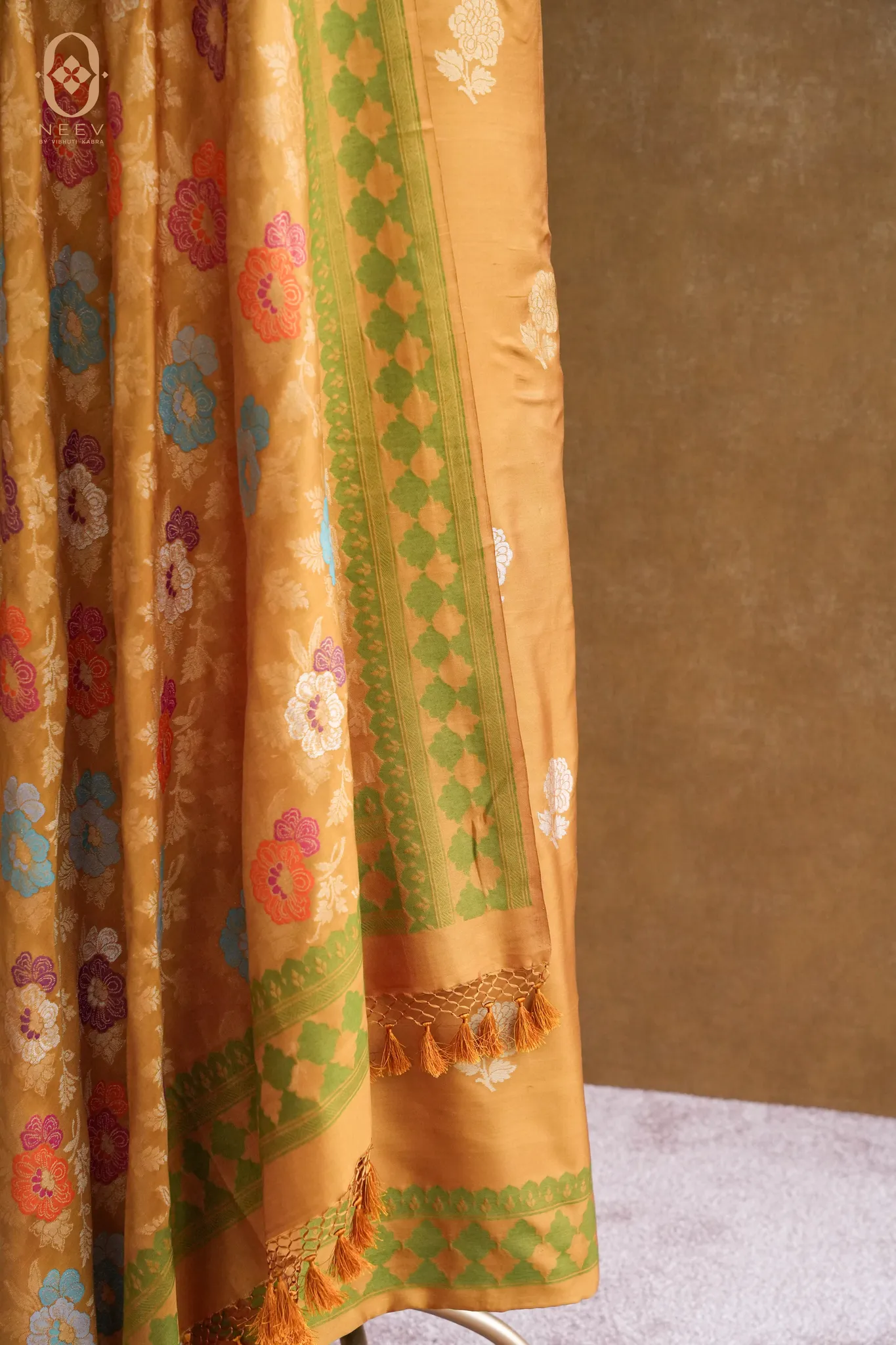 Ek Tara Katan Silk Multi Meena Suit Set